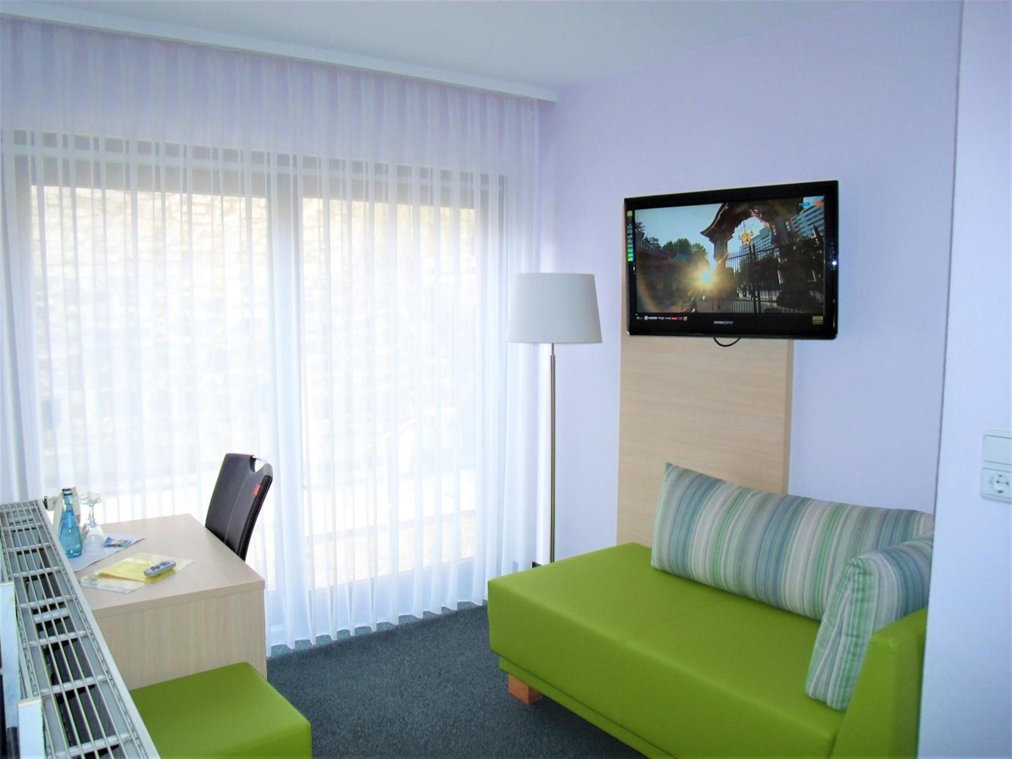 Hotel Brehm Wurzburg Bagian luar foto
