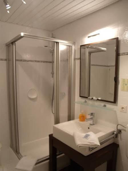 Hotel Brehm Wurzburg Bagian luar foto